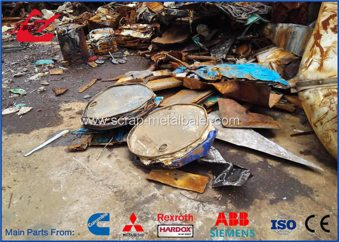 Large Output Waste Oil Steel Drum Crusher Box Press Compactor Machine 25 Ton Press Force High Stable Performance