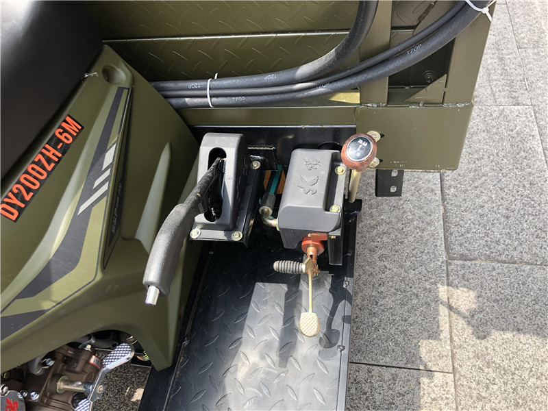 Drum Brake and 12V System Integrated Africa Heavy Load Motor Cargo Tricycle 250CC