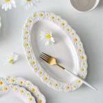 Daisy Underglaze Ceramic Dessert Plates , Faience Ceramic Dinner Set For Salad