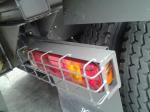 Tubeless Tire Design 60 cubic HOWO 400HP Tipper 6*4 Tipping Trucks for High
