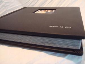 Quality Unique 14*11 inch Round Corner / Flat Spine / Sliver Words Cameo Wedding Albums wholesale