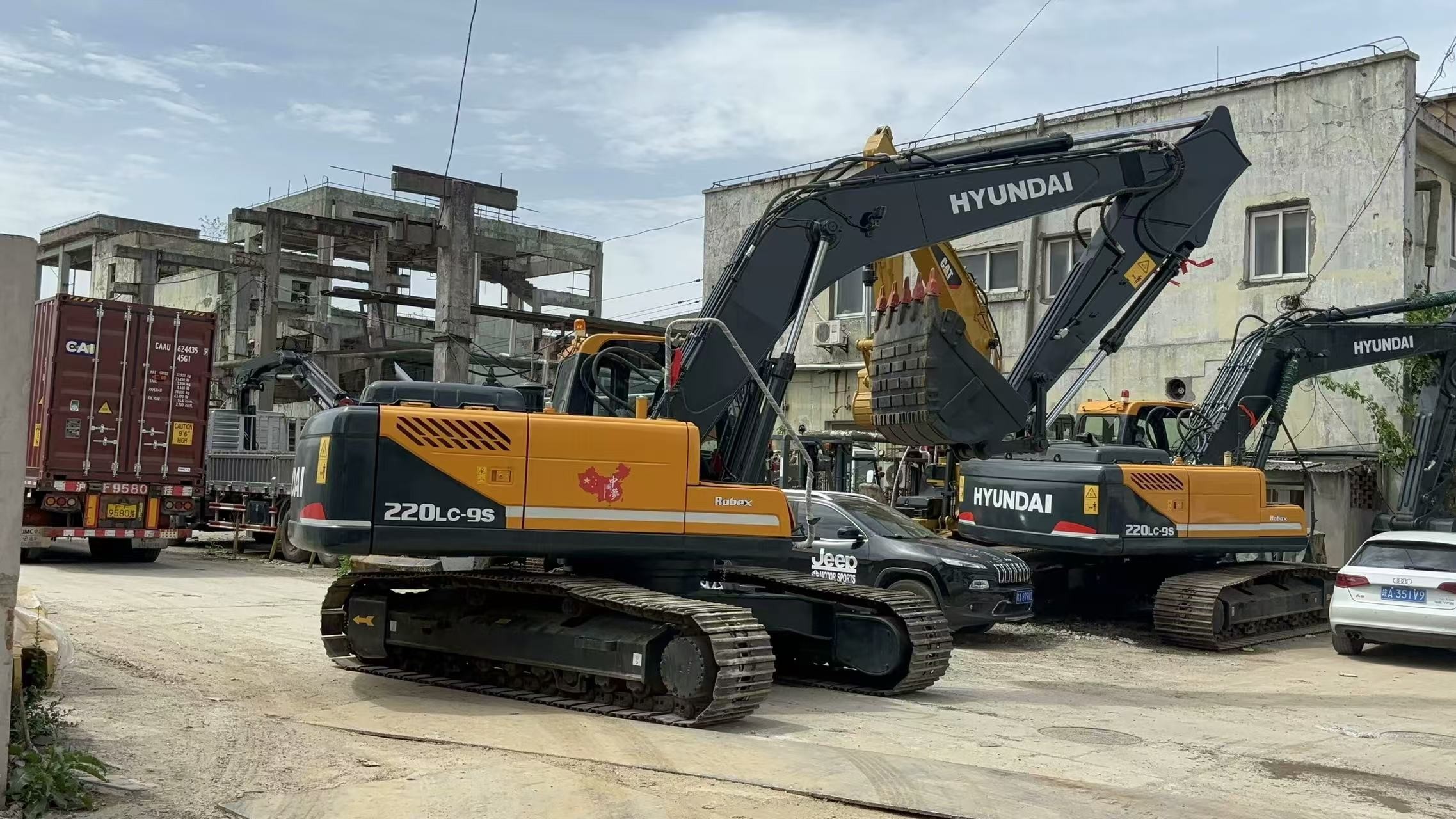 2021 Year Used Hyundai R220LC-9S Excavator In Excellent Condition/Used Hyundai Crawler Excavator For Sale