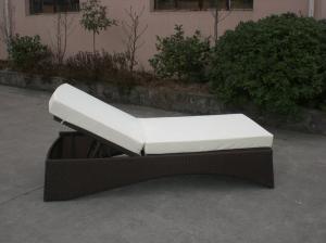 Quality UV Resistant Waterproof Rattan Sun Lounger For Poolside / Lawn wholesale