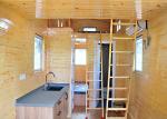Mini Lightweight Prefabricated Tiny House Hotel Unit Orange Black Mobile House