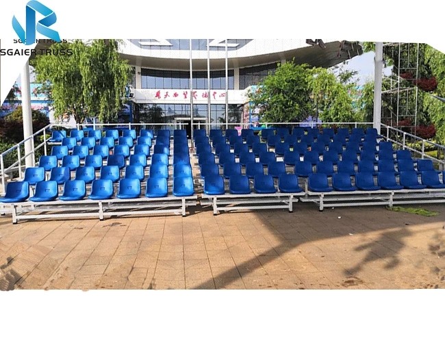 Straight 5 Row Bleachers , Fireproof Portable Aluminum Bleachers With Foot Pads / Plastic Seats