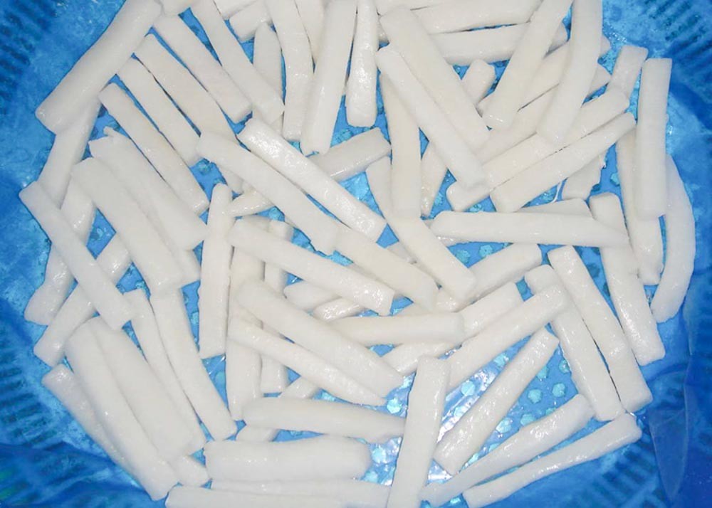 forzen squid strips IQF EU standard size 1*1*10cm chemical off no additives white color