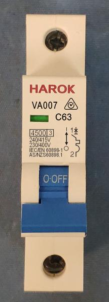 VA007 Miniature Circuit Breaker MCBs UL489 15A 50/60Hz Circuit Breaker With 30℃