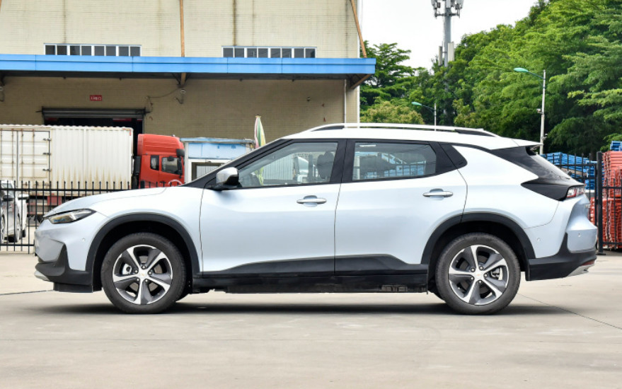 Chevy Menlo 2022 Xinghe Version Electrical Car 5 Door 5 Seats SUV 518km Range