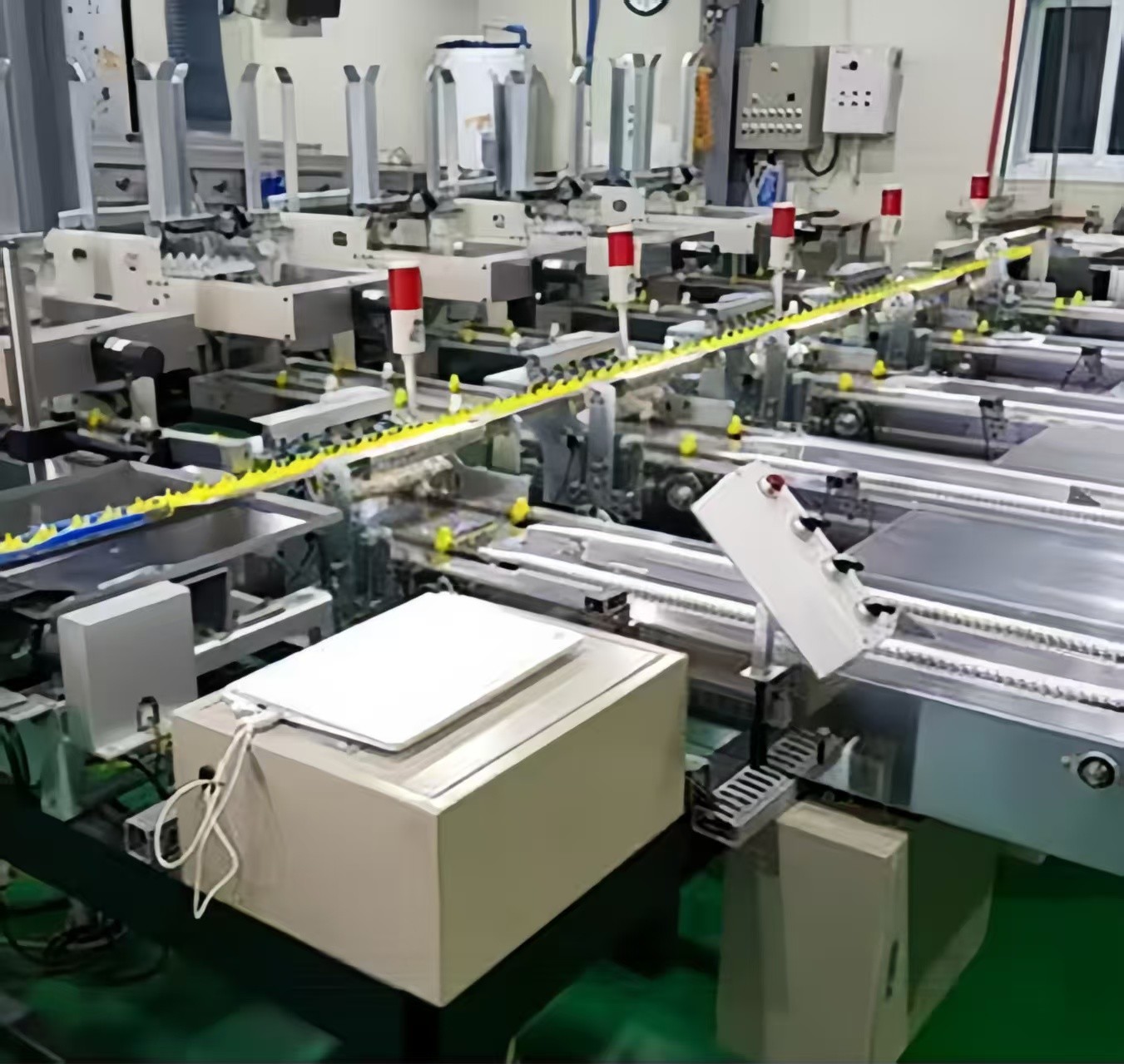 Industrial Chicken Egg Washing Machine Automatic Chicken Egg Processing Line