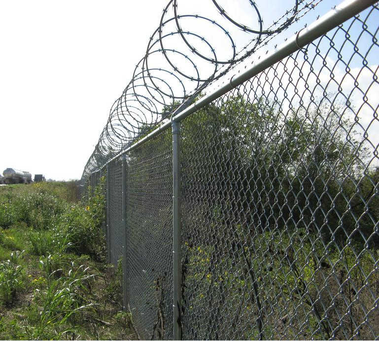 Black PVC Coated chain link fence mesh Panels/Cyclone Fence 1.8m*10m*50mm*50mm
