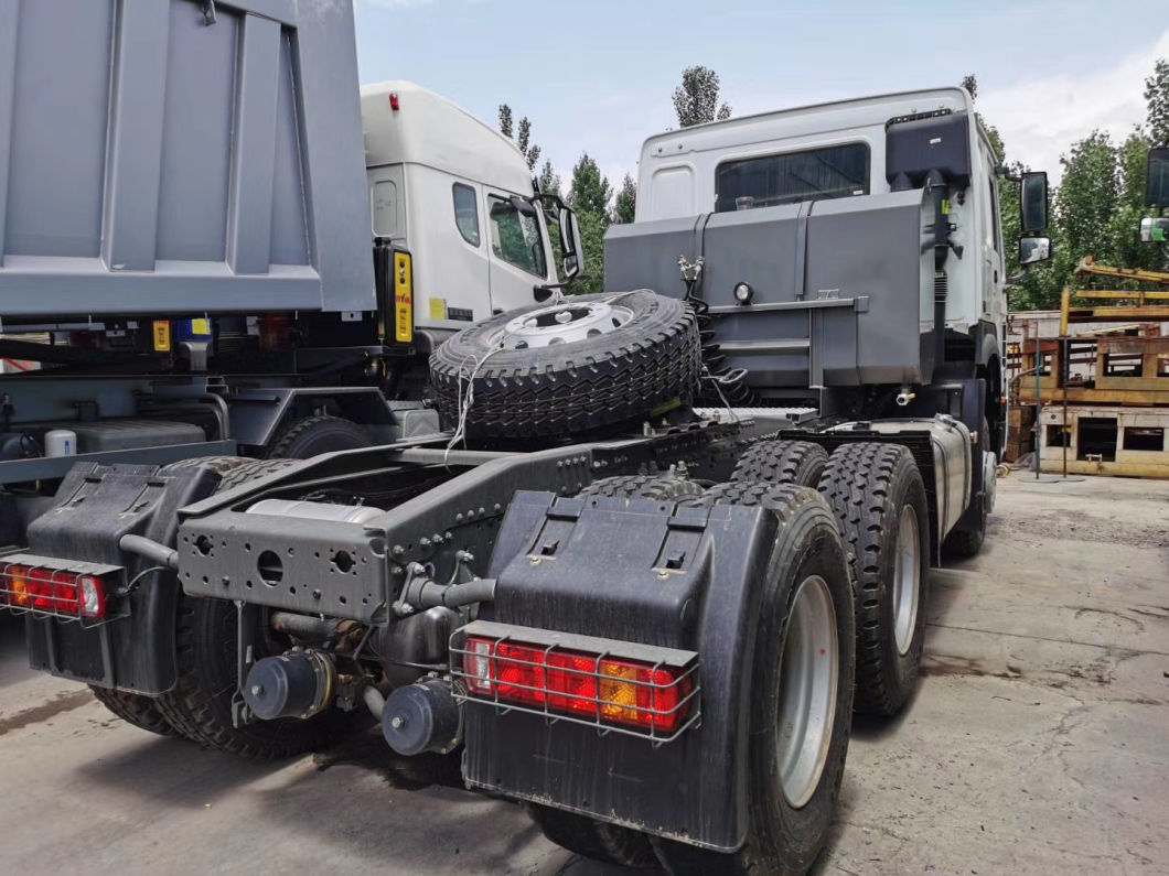 Heavy-Duty Sinotruk HOWO 8X4 Dump Truck Tractor for Sale