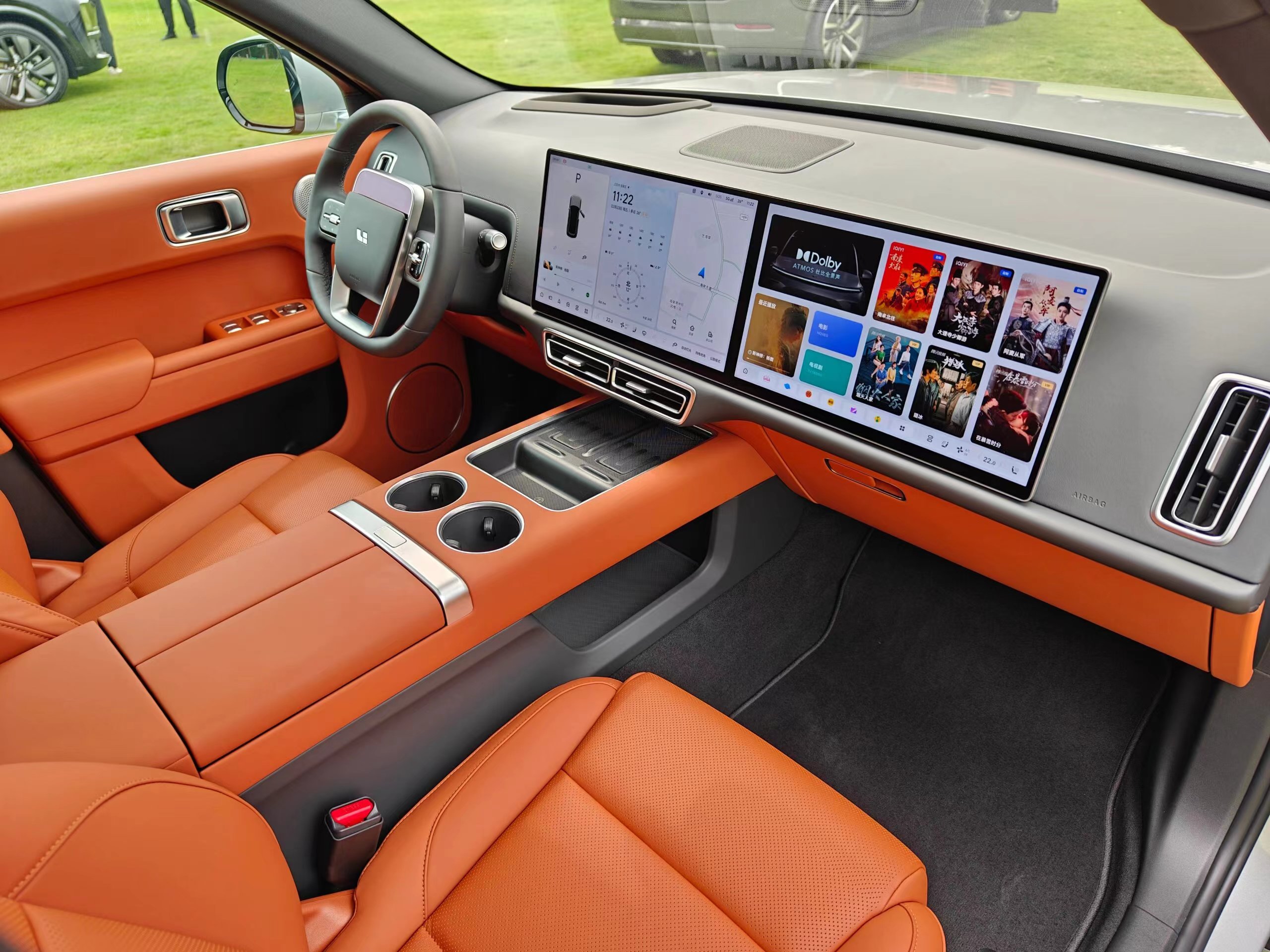 2024 Lixiang L7 Hybrid Electric SUV Extended Range Dual Motor Four-Wheel Drive Energy Vehicle with 0.5 Hour Charging Time