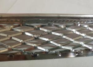 Quality 3m Length Grade 3003 Aluminium Angle Bead 32mm Wing 80 Pcs / Carton wholesale