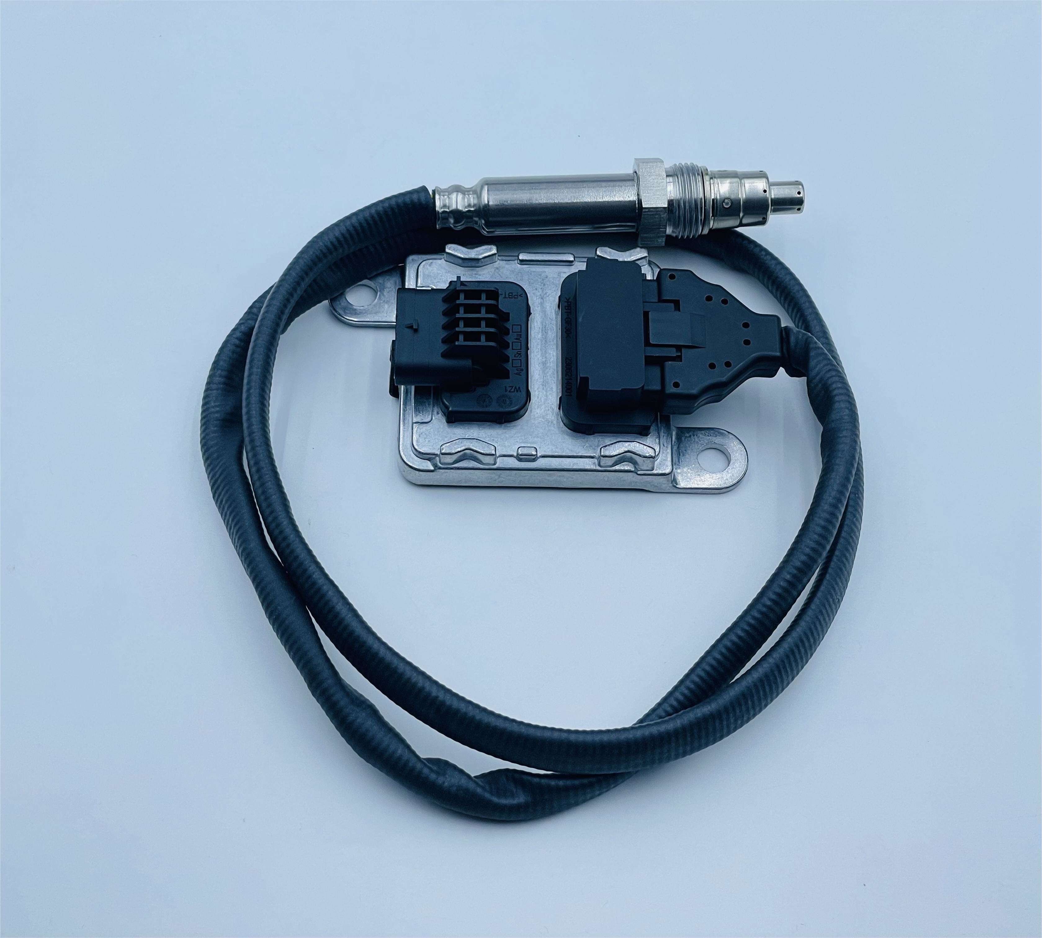 12V NOx Nitrogen Oxygen Sensor For Mercedes Benz A0009055113 SNS0945A