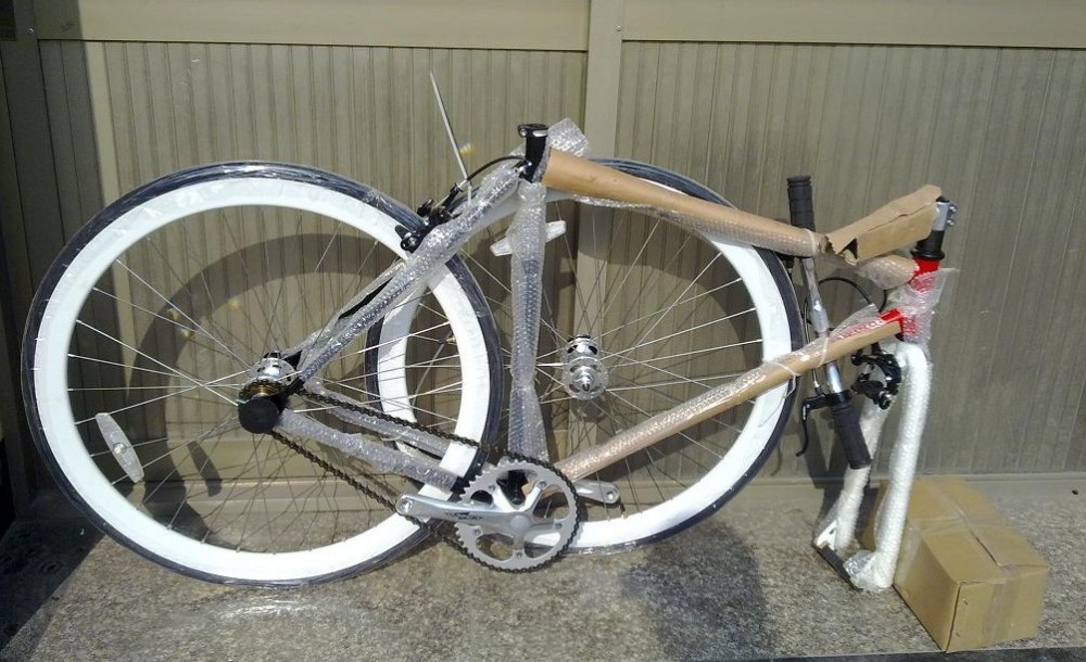 CE Certified 200W Power Electric Bicycle with 700C Wheels and Single Speed Freewheel