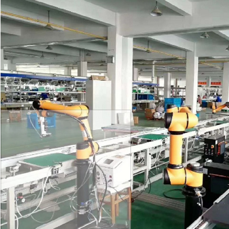 cobot of Aubo E3 collaborative robot arm 6 axis with low cost and flexible for mag welding robot