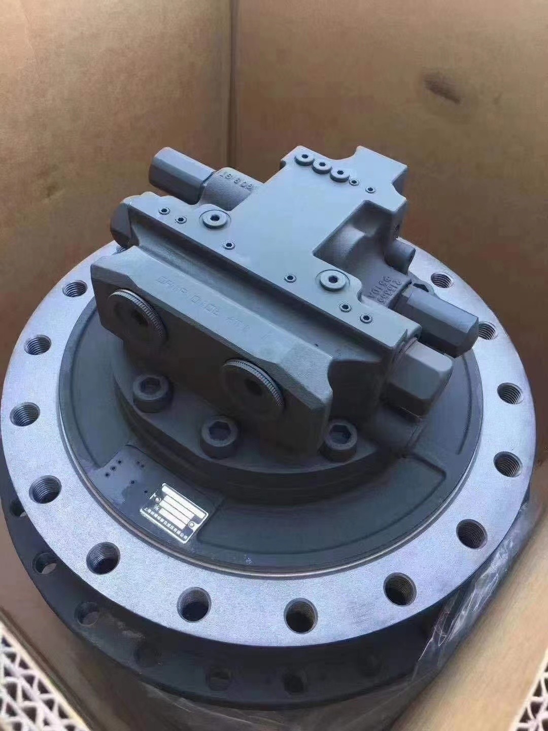 SK330LC-2 Kobelco Final Drive SK330-2 SK330 SK330-4 Sk330lc-4 Sk320lc KAYABA MAG-230VP-5000-1 MAG-230VP-5000