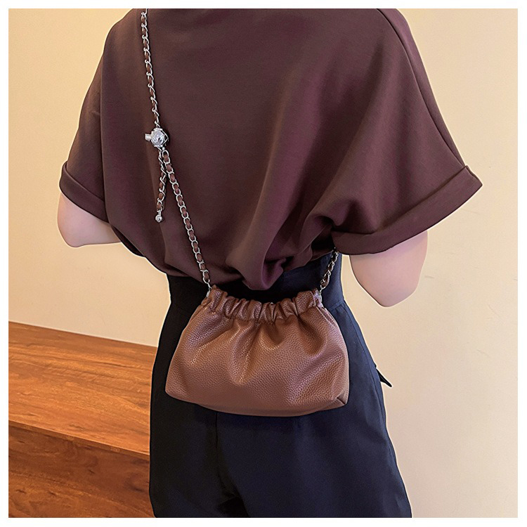Advantage of Low MOQ Mix Models Genuine Leather Crossbody Bag for Daily Life in Grey