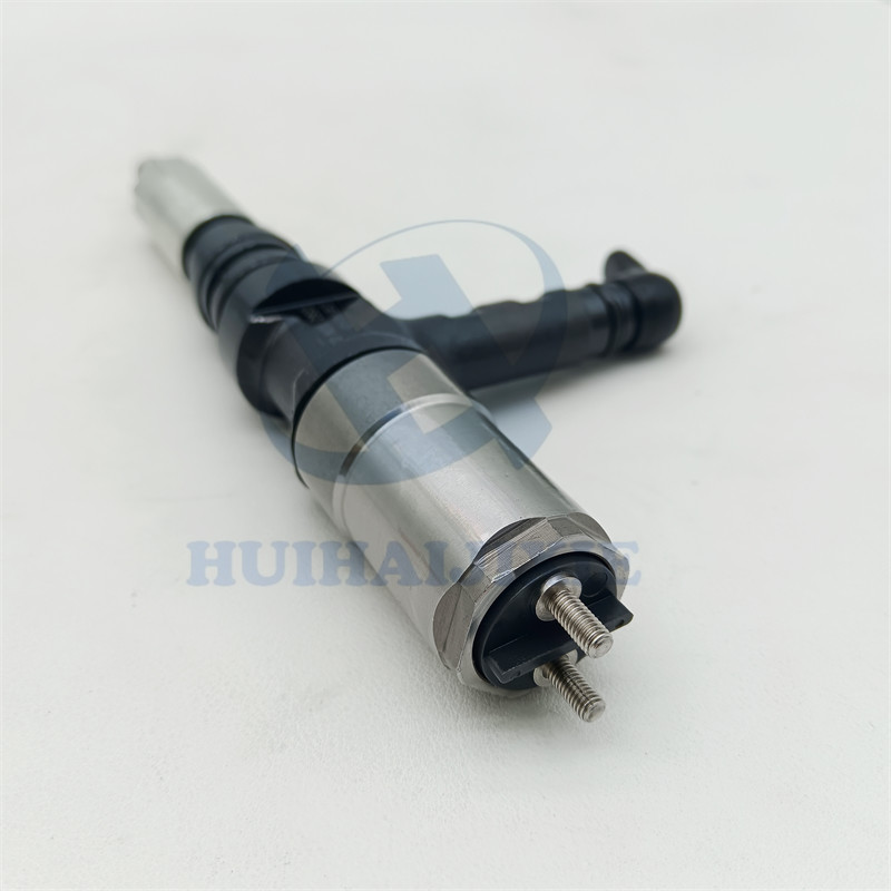 6218-11-3101 Common Rail Fuel Injector Parts 6218113101 For Engine 6D140E PC600LC-6