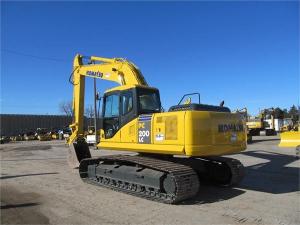 Quality PC220-7 Used KOMATSU PC200-7 Excavator For Sale Low price 200-7 220-7 wholesale