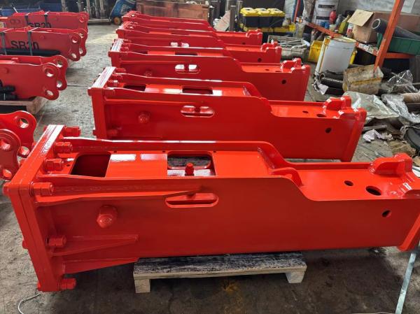 Side Type CAT312 Hydraulic Concrete Breaker For Excavator Road Construction
