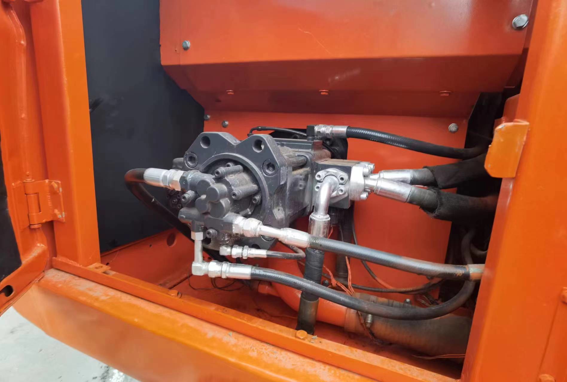Original From Korean Used Doosan Excavator With ISO9001 CE CV