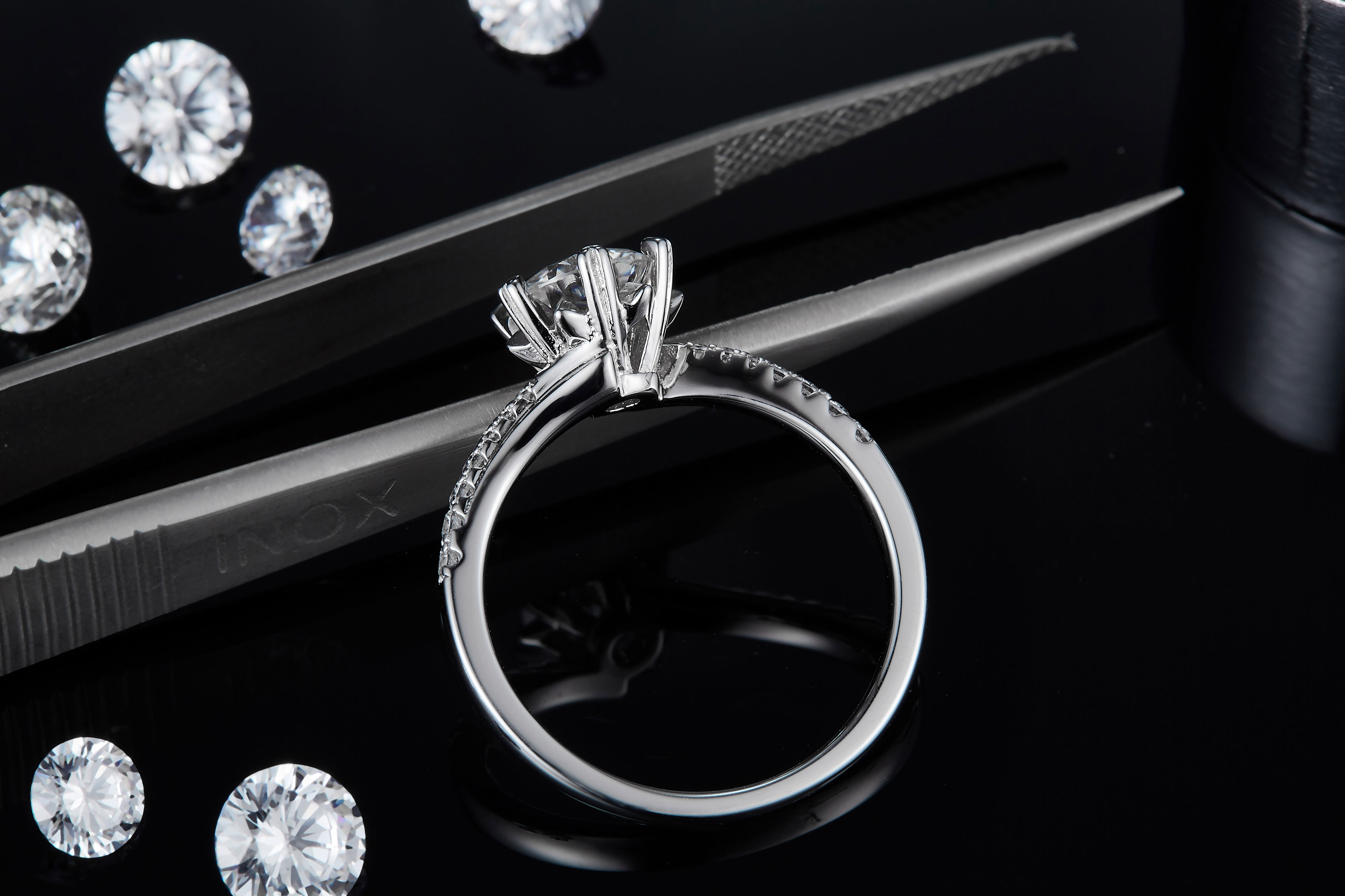 1.30CT White Moissanite And Sapphire Platineve Diamonds Jewelry Engagement Women Ring