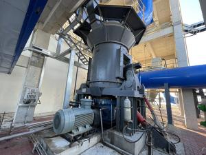 Quality Desulfurization Limestone Powder Grinding Machine, Large Vertical Roller Mill High Calcium Stone Powder Production Line wholesale