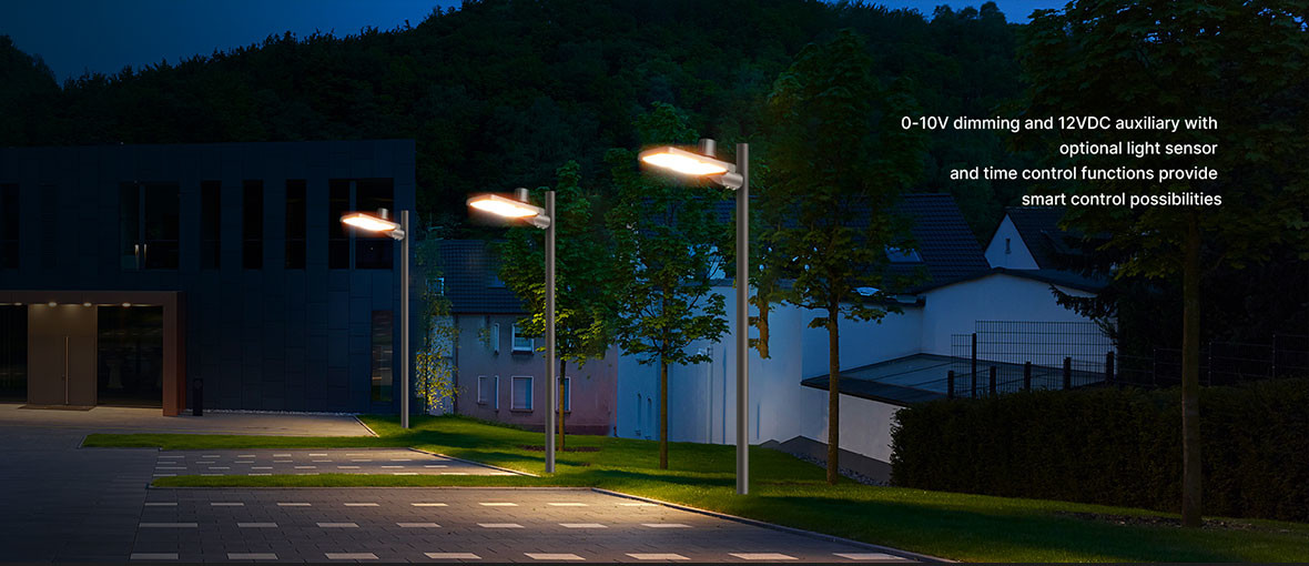 IP66 LED Parking Lot Light T2/T3/T4 Beam Angle Suitable for -40°C to 50°C Temperature Conditions