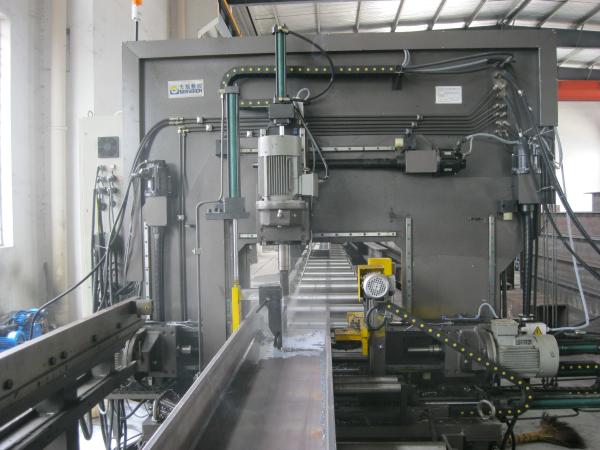 Full Automatic CNC H Beam Drilling Machine Line High Efficiency In Steel