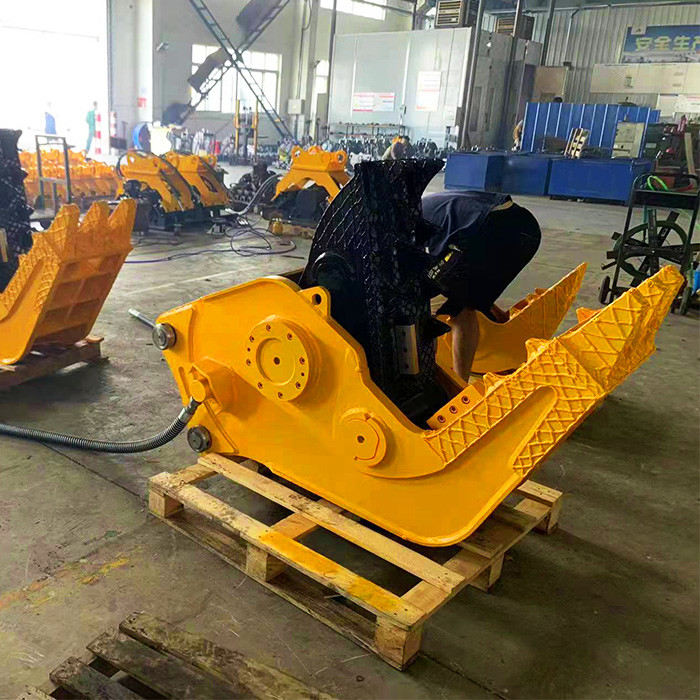Heavy Duty Excavator Concrete Crusher , 300 Bar Hydraulic Concrete Muncher