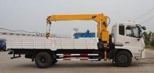 Quality Customized Special Purpose Trucks Dongfeng 5 Ton Crane Truck For Cargo wholesale