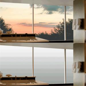 Quality Indoor Home PDLC Intelligent Glass Energy Saving Environmental Protection PDLC Liquid Crystal Smart Glass Fast Response Smart Glass PDLC Film wholesale