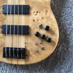 Factory Custom Factory 5 strings Wood color Whole body Butterflys electric bass