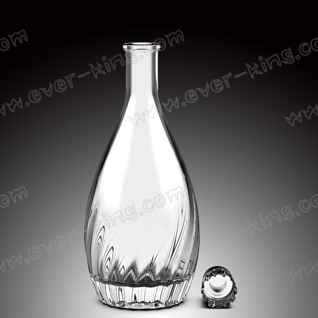 700ml Brandy Bowling Liquor Glass Bottle With Metal Labels