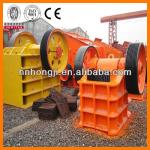 Rock jaw crusher crushing ores