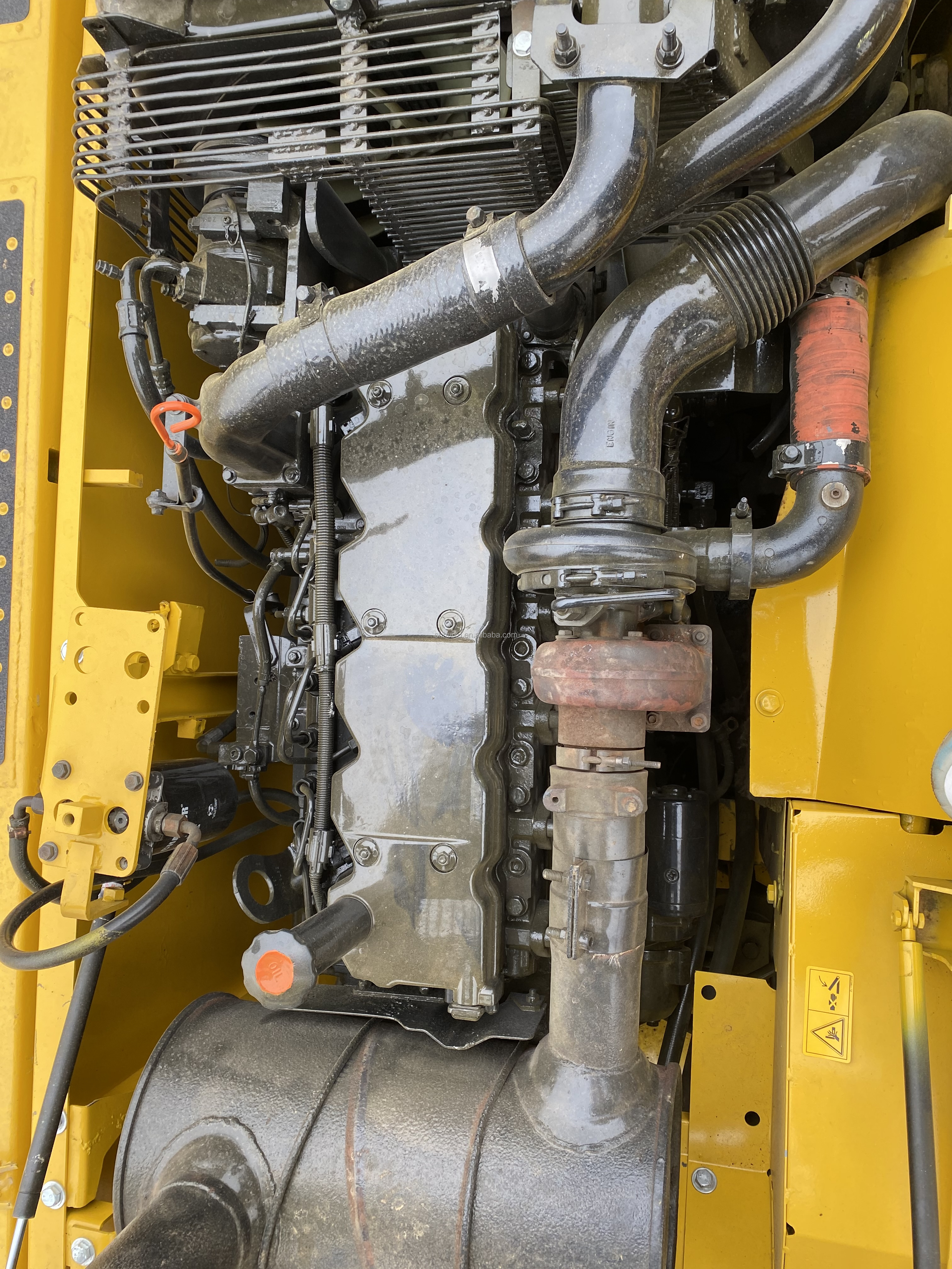 Komatsu Used komatsu PC 220-8 excavator Second hand hydraulic crawler digging machine for sale Komatsu Excavator
