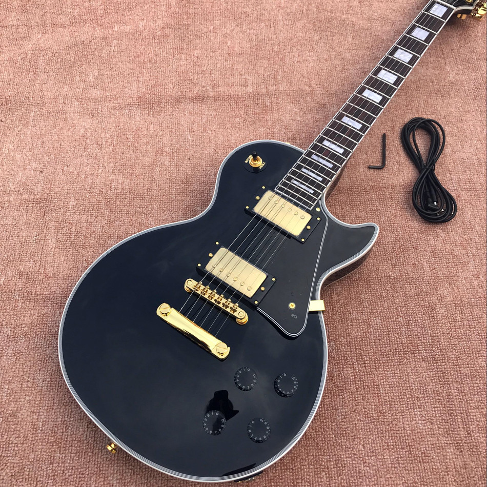 Custom LP electric guitar with ebony fretboard with mahogany body and neck