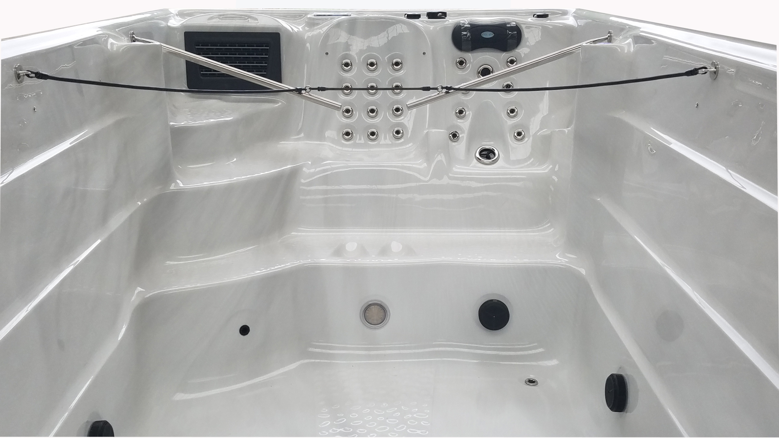 Luxury Massage Endless Swimming Pool Outdoor Swim Spa Hot Tub Whirlpool