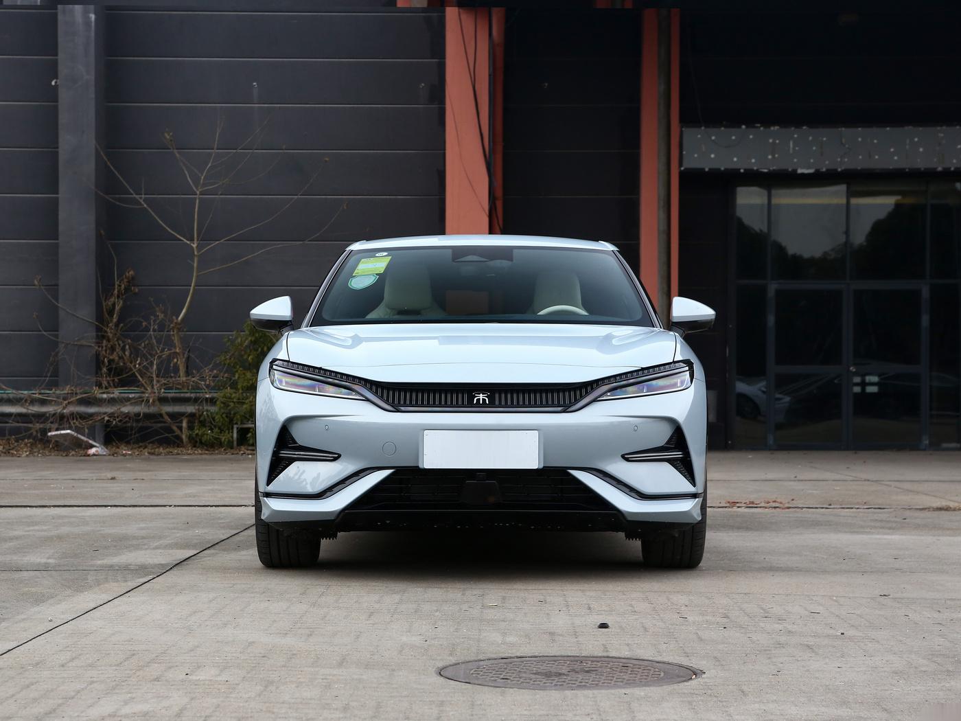 BYD SONG L 2024 602KM AWD 4WD ENERGY VEHICLE PURE ELECTRIC GREEN WHEELBASE 2930mm Curb Weight 2385kg DEPOSIT
