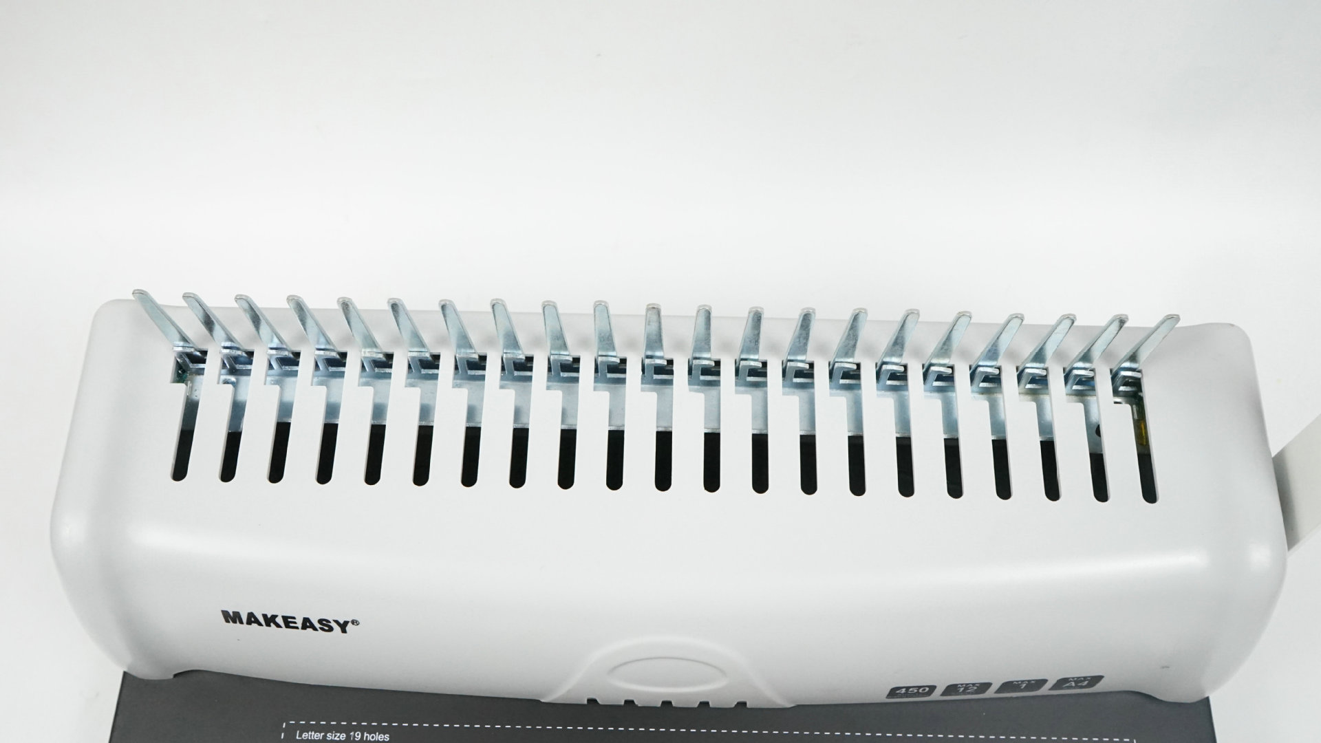 21 Holes Plastic Spiral Coil Binding Machine with 3-5mm Hole Margin and High Capacity