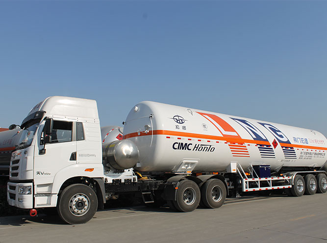 50m3 Capacity LPG Tanker Semi Trailer with -20/50C Design Temperature from CIMC LINYU