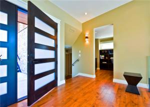 Quality Customized Size Solid Wood Doors Glass Pivot EPE Inside Strong Carton Outside wholesale