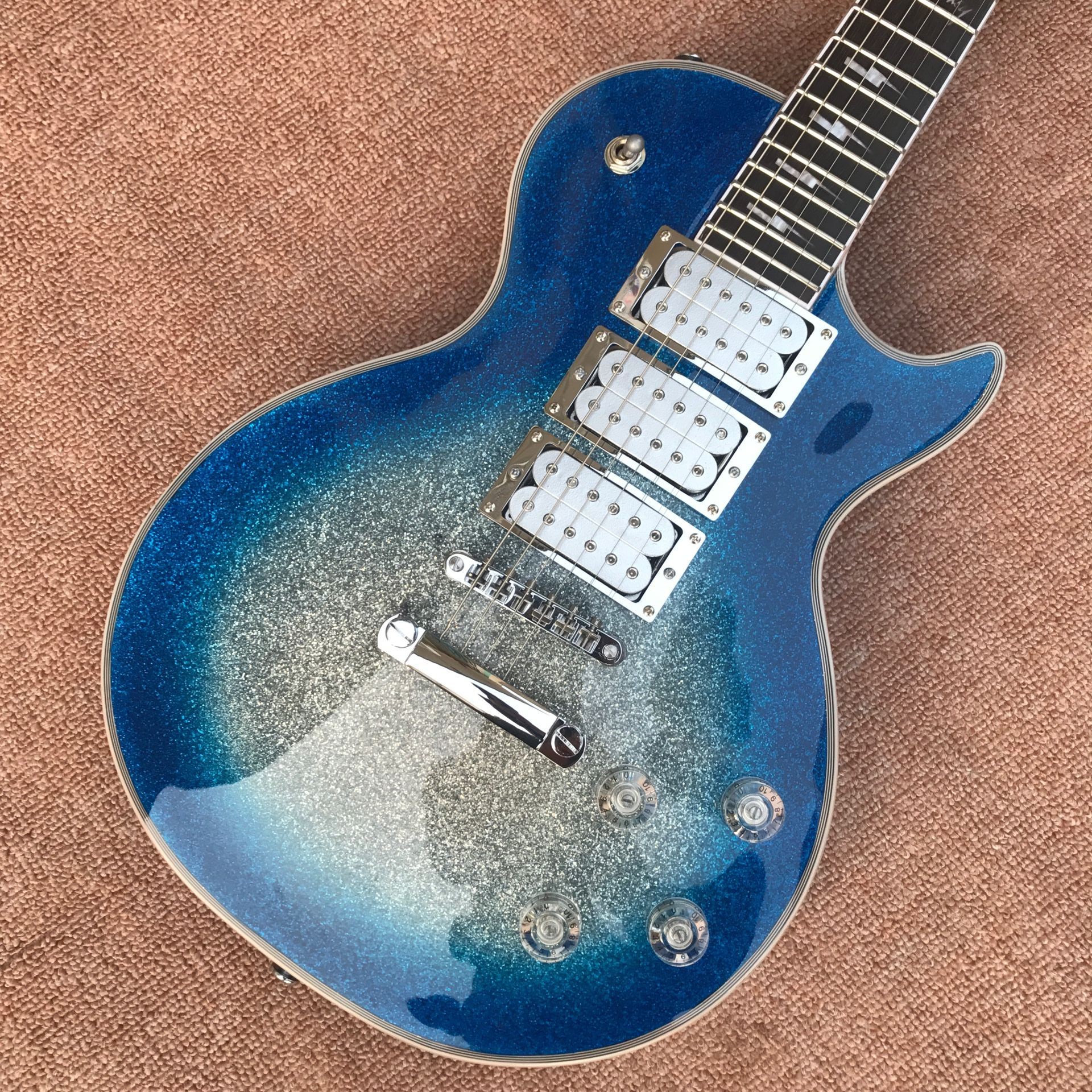 New high quality big silver powder silver hardware 3 pickup trucks and 6 strings electric guitar