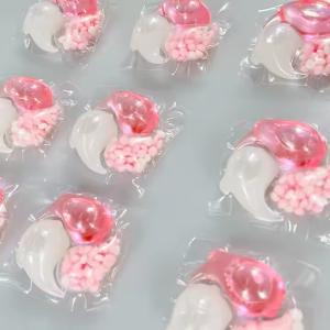 Quality OEM ODM Dissolve Quickly Effective Cleaning Softening Laundry Detergent Pods Launry Capsules wholesale