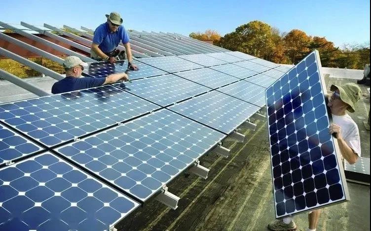 3.2mm 2mm Float Glass Low Iron Ultra Clear Tempered Pattern For Solar Panel