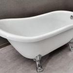 Freestanding White Fiberglass Slipper Tub 4 Claw Foot Acrylic Slipper Clawfoot