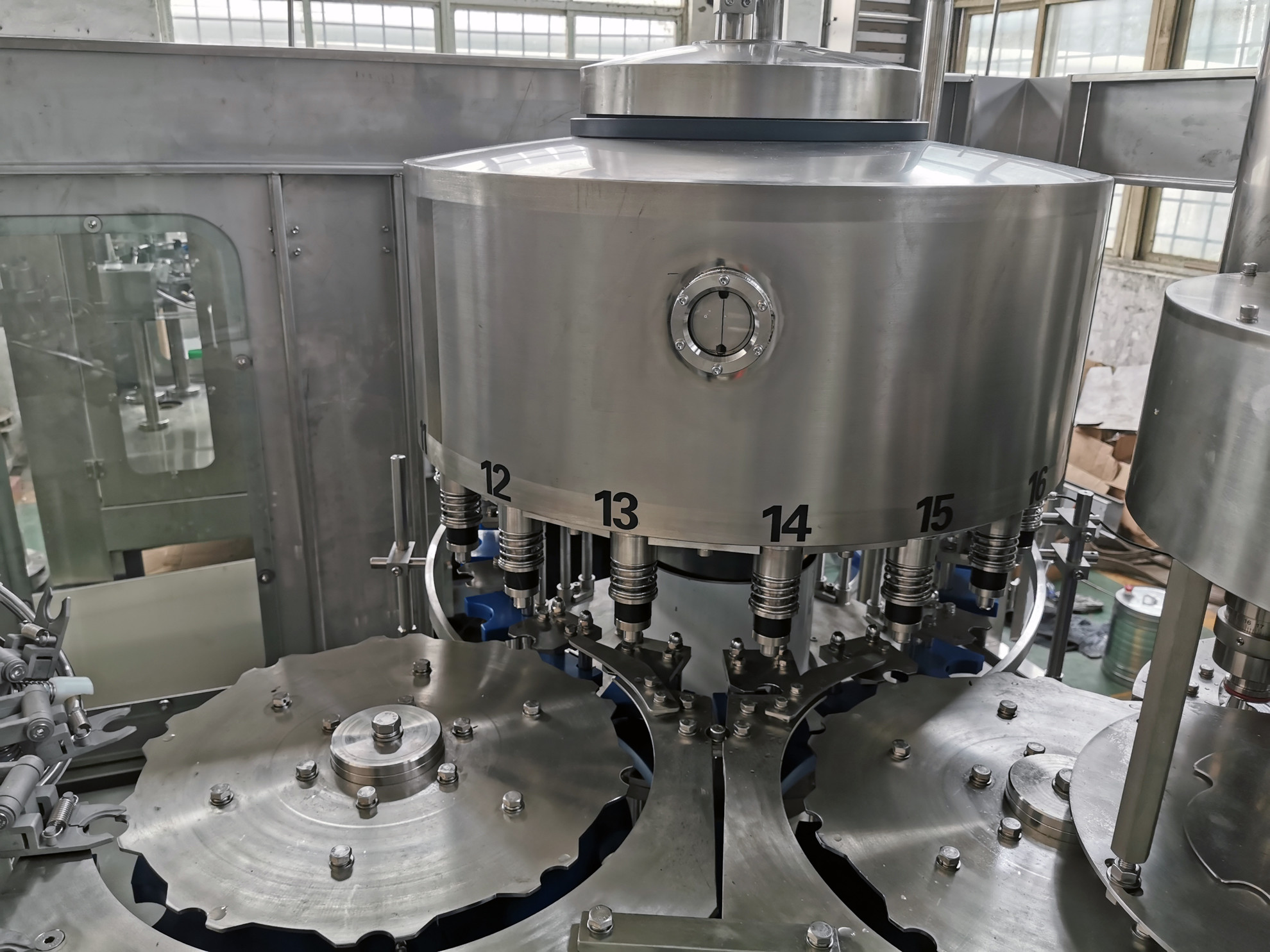 6000BPH Edible Oil Filling Machine For Oliver Sunflower Food Oil Production