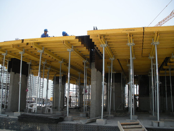 Prop head H20, supporting head H20, use with props to support H20 beam in slab formwork