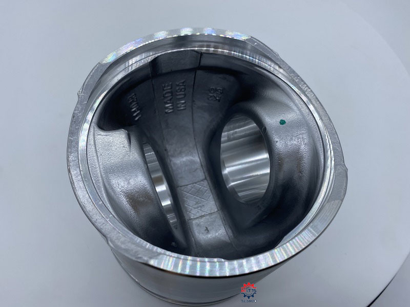 Machinery DCEC 6CT Diesel Engine Piston 3917707 For Truck